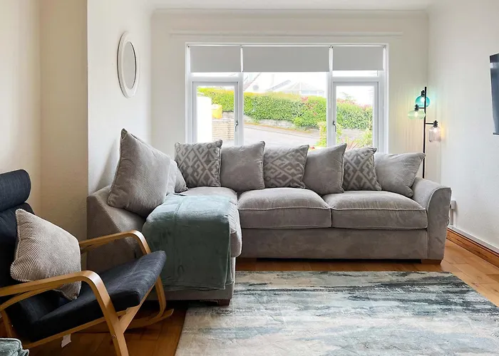 Estuary Retreat